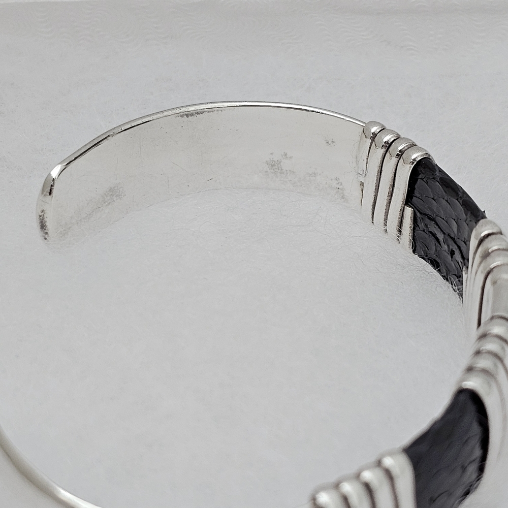 Silpada Super Rare Sterling Silver Black Snakeskin Heavy Cuff  EB430/B0430 - Picture 11 of 16